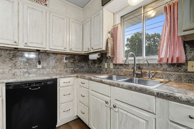 1704 Thornton Ferry Road, Hot Springs, AR 71913