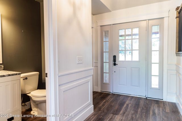 6232 Chieho Drive, Lansing, MI 48917