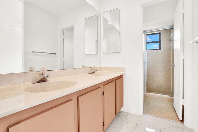 3705 SW Quail Meadow Trail E, Palm City, FL 34990