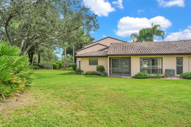 3705 SW Quail Meadow Trail E, Palm City, FL 34990