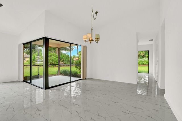 3705 SW Quail Meadow Trail E, Palm City, FL 34990