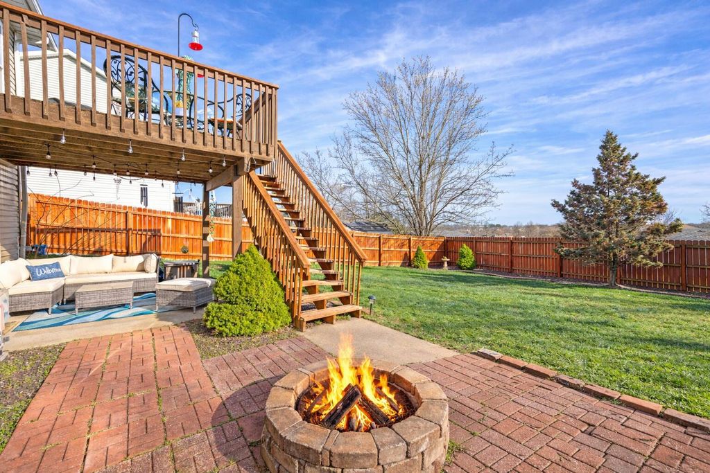 4902 MELISSA DR, Columbia, MO 65202