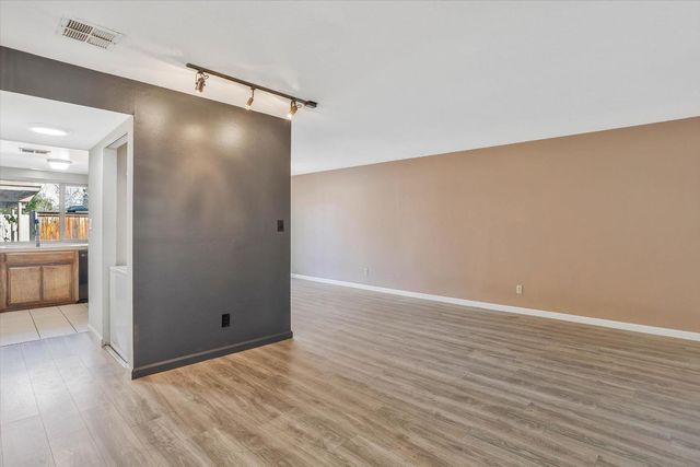 5901 Casa Alegre, Carmichael, CA 95608