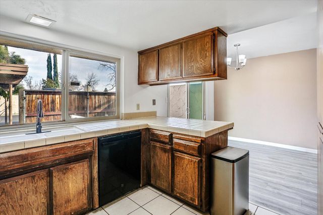 5901 Casa Alegre, Carmichael, CA 95608