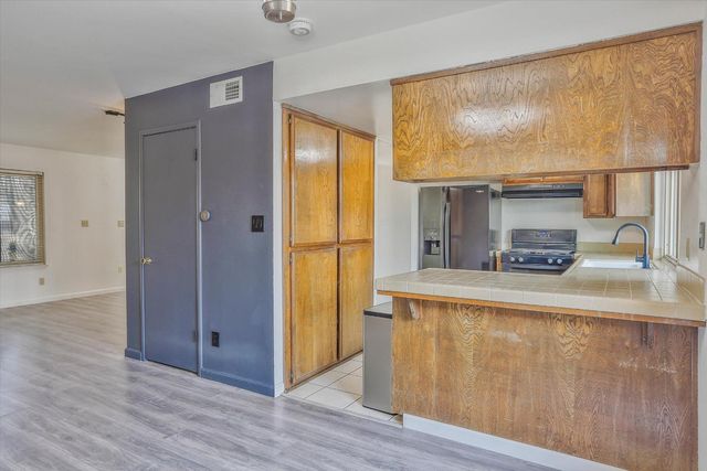 5901 Casa Alegre, Carmichael, CA 95608