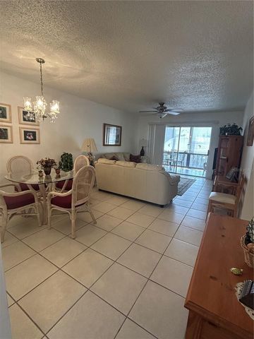 11485 OAKHURST ROAD 200-318, Largo, FL 33774