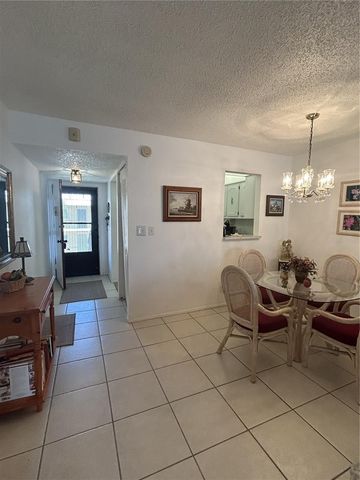 11485 OAKHURST ROAD 200-318, Largo, FL 33774