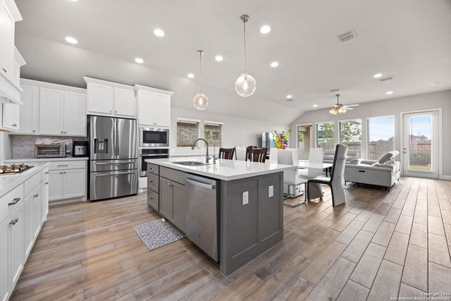 9328 Trestle Creek, San Antonio, TX 78254