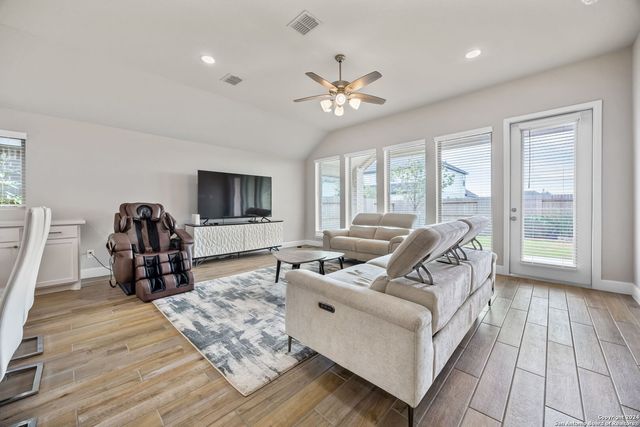 9328 Trestle Creek, San Antonio, TX 78254