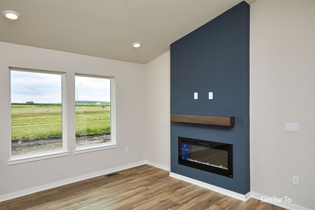 1047 NW Yorktown Drive, Waukee, IA 50263