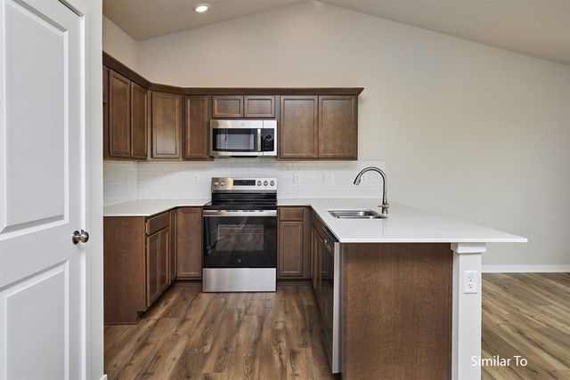 1047 NW Yorktown Drive, Waukee, IA 50263