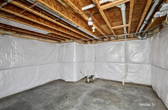 1047 NW Yorktown Drive, Waukee, IA 50263