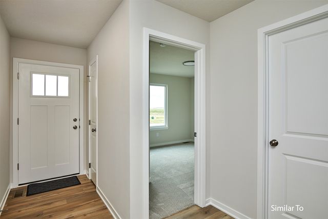 1047 NW Yorktown Drive, Waukee, IA 50263