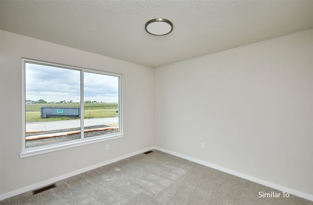 1047 NW Yorktown Drive, Waukee, IA 50263