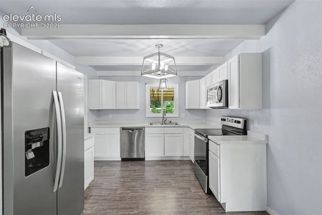 152 Rose Drive, Colorado Springs, CO 80911