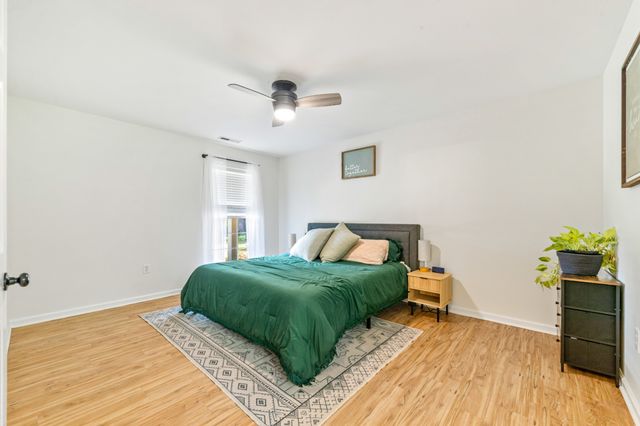 812 Good Hope Rd, Leoma, TN 38468