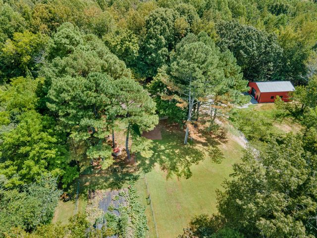 812 Good Hope Rd, Leoma, TN 38468
