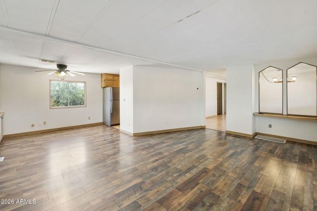 293 S Belaire Road, Apache Junction, AZ 85119