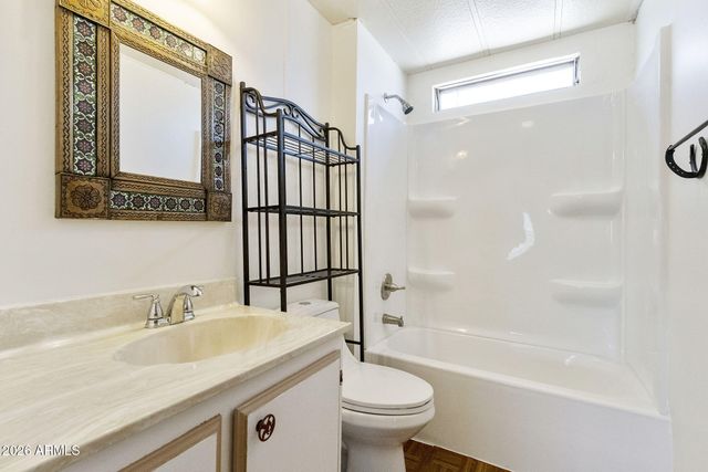 293 S Belaire Road, Apache Junction, AZ 85119