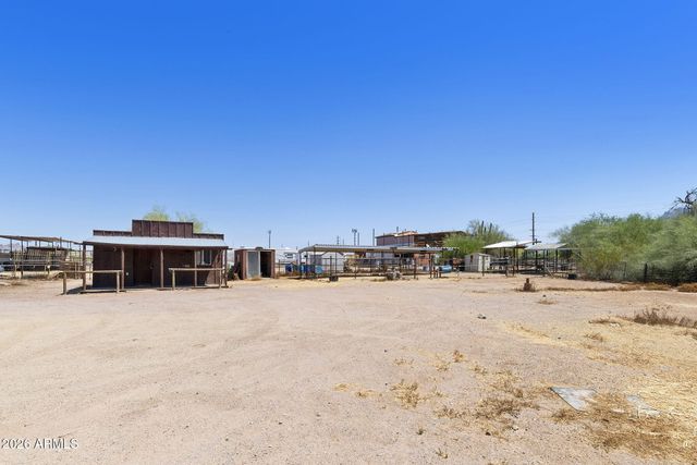 293 S Belaire Road, Apache Junction, AZ 85119