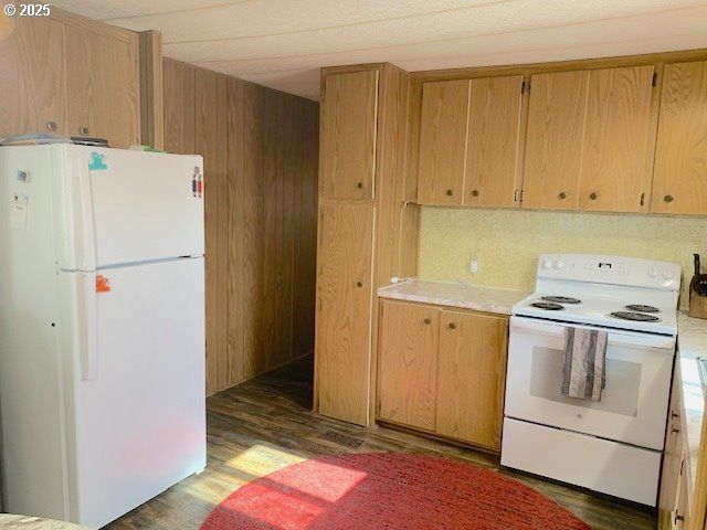 2150 LAURA St 44, Springfield, OR 97477