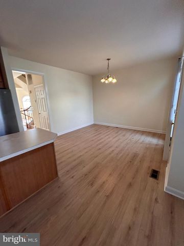 8075 SAMUEL WALLIS, Lorton, VA 22079