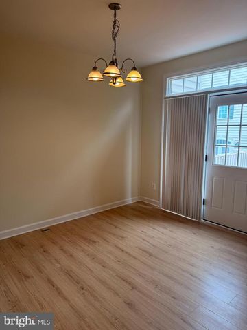 8075 SAMUEL WALLIS, Lorton, VA 22079