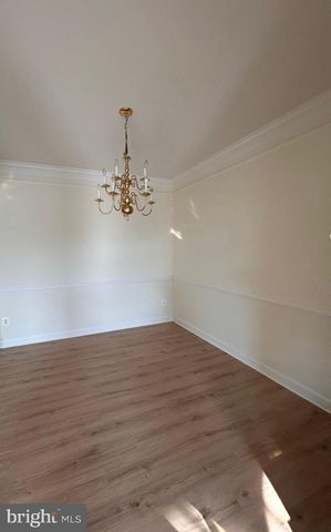 8075 SAMUEL WALLIS, Lorton, VA 22079