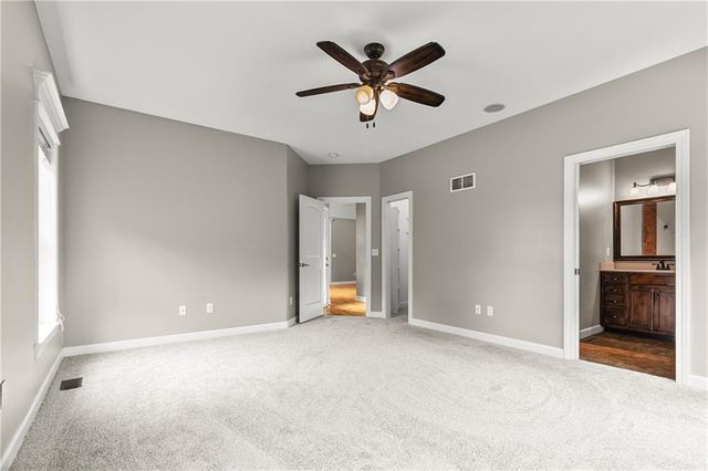 811 SW 1171st Road, Holden, MO 64040