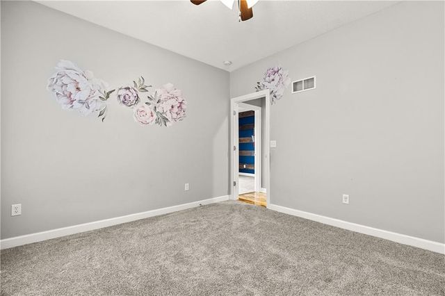 811 SW 1171st Road, Holden, MO 64040