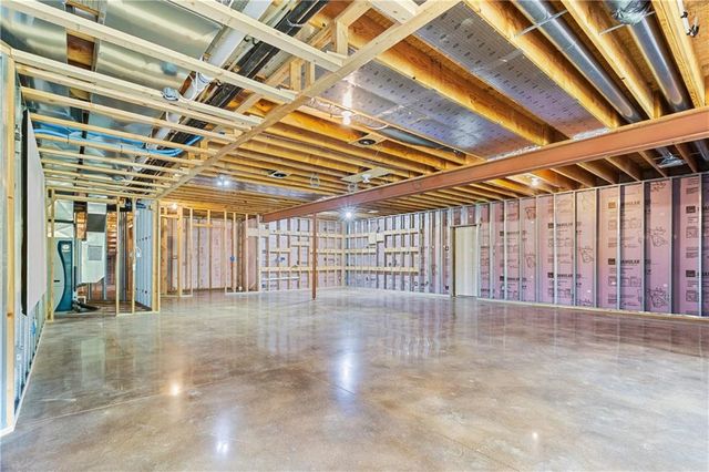 811 SW 1171st Road, Holden, MO 64040