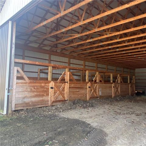 811 SW 1171st Road, Holden, MO 64040