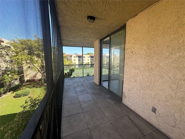 10401 W Broward Blvd 301, Plantation, FL 33324