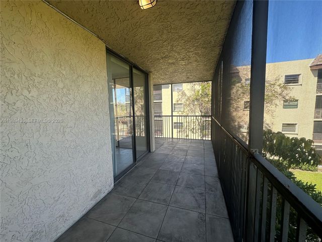 10401 W Broward Blvd 301, Plantation, FL 33324