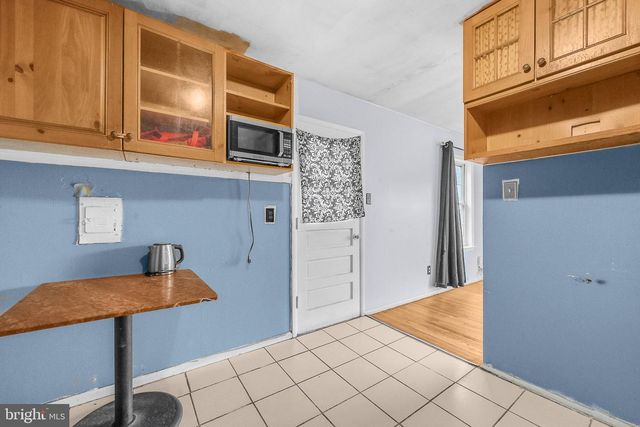 1933 LEWIS AVE, Rockville, MD 20851