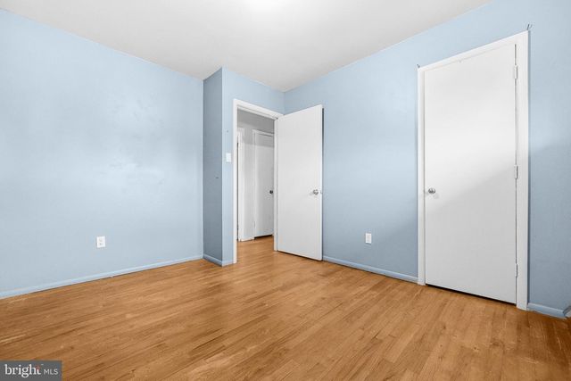 1933 LEWIS AVE, Rockville, MD 20851