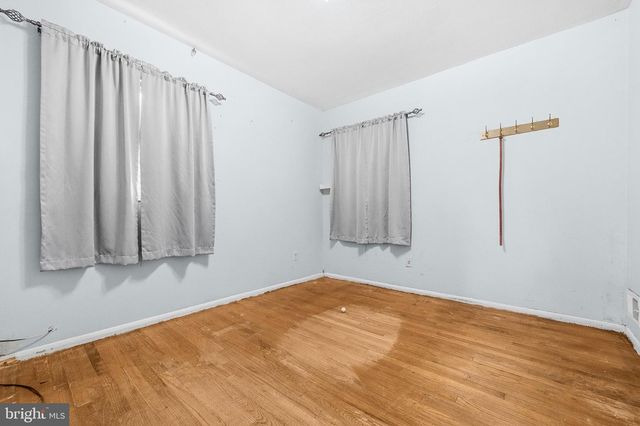 1933 LEWIS AVE, Rockville, MD 20851