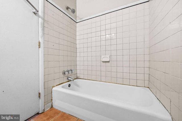 1933 LEWIS AVE, Rockville, MD 20851