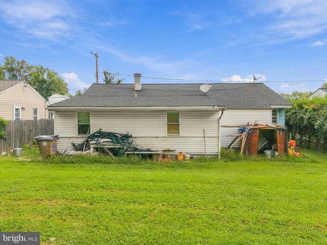 1933 LEWIS AVE, Rockville, MD 20851
