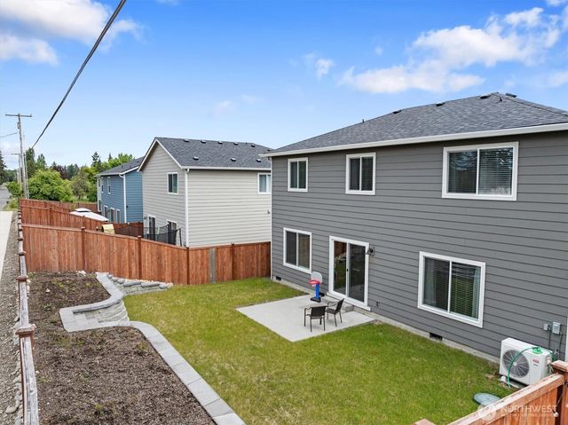 15013 Iverson Loop SE, Yelm, WA 98597