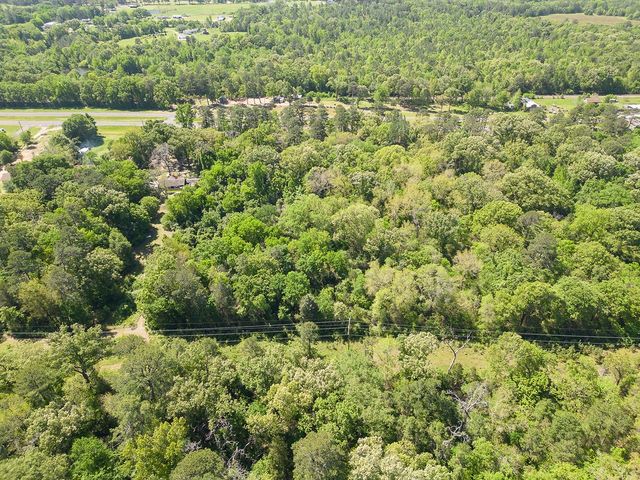 2151 E HWY 80, Mineola, TX 75773