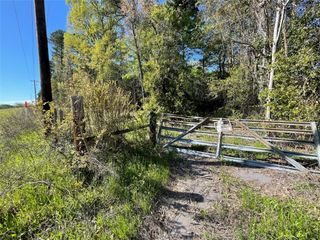 2151 E HWY 80, Mineola, TX 75773