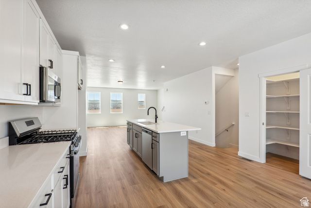 6656 W 11800 S, South Jordan, UT 84009