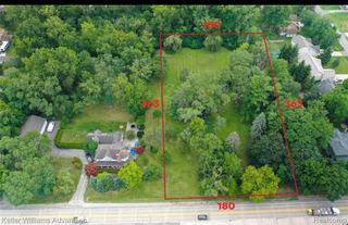34037 W 9 Mile Road, Farmington Hills, MI 48335