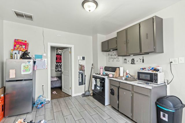 3732 Deodar Street, East Chicago, IN 46312