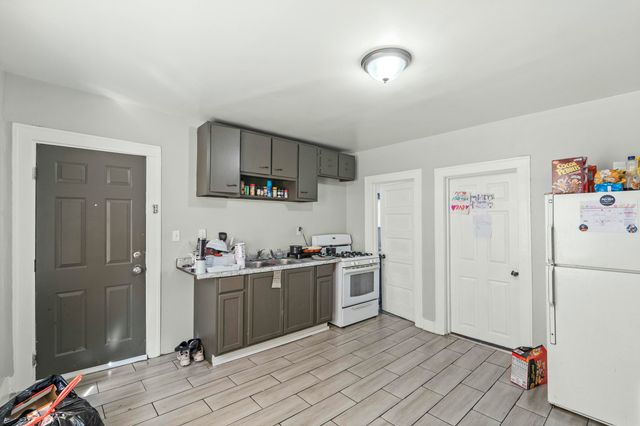 3732 Deodar Street, East Chicago, IN 46312