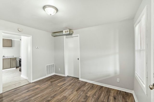 3732 Deodar Street, East Chicago, IN 46312