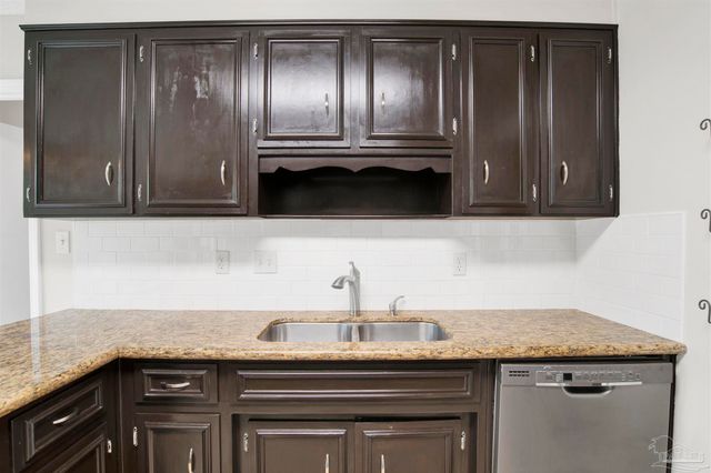 10014 Huntsman Path, Pensacola, FL 32514