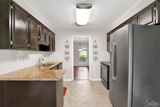 10014 Huntsman Path, Pensacola, FL 32514