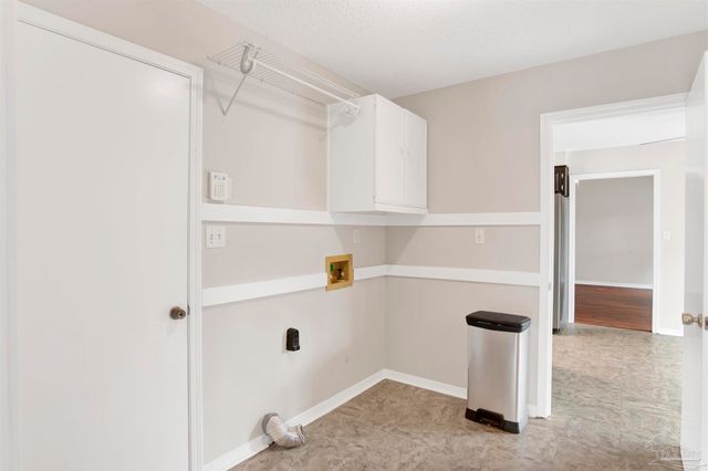 10014 Huntsman Path, Pensacola, FL 32514